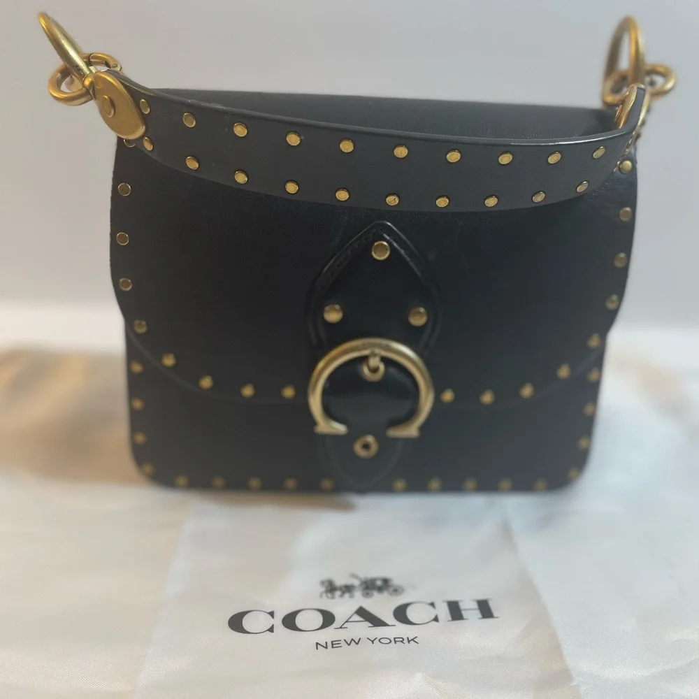 Crossbody Coach - Picture 12 of 16